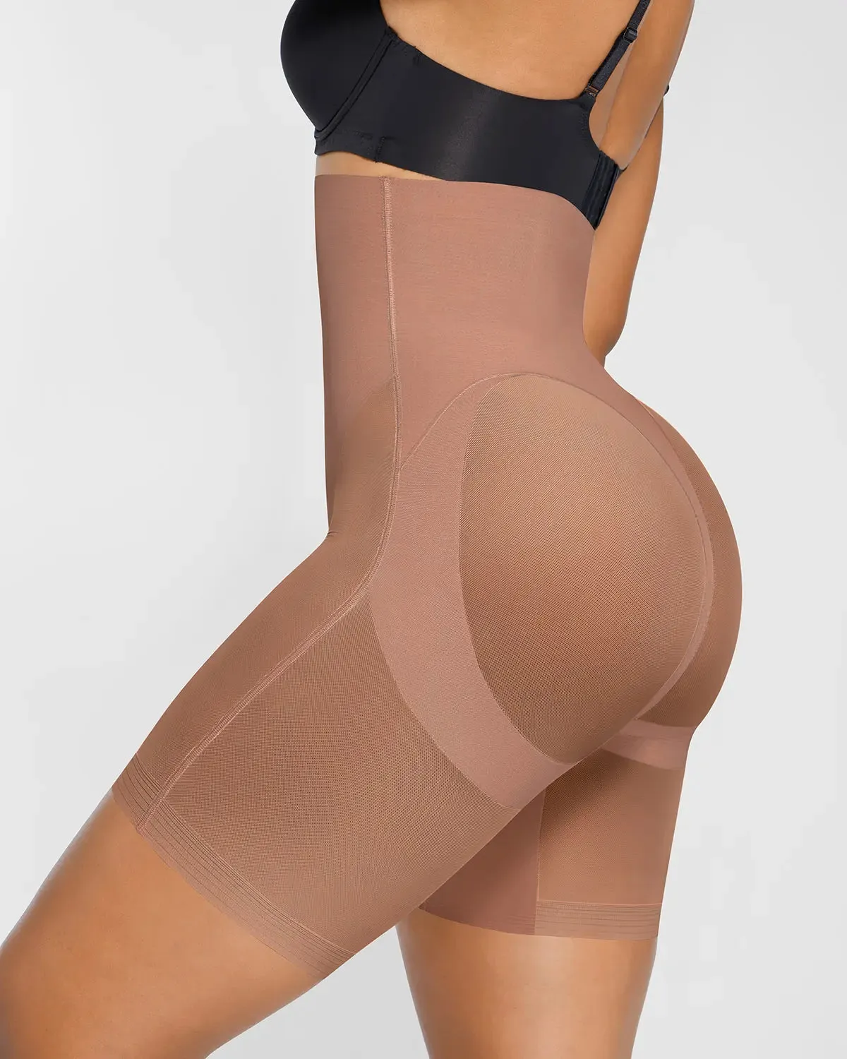 AirSlim® Mesh Smooth Butt-Lifting Shorts