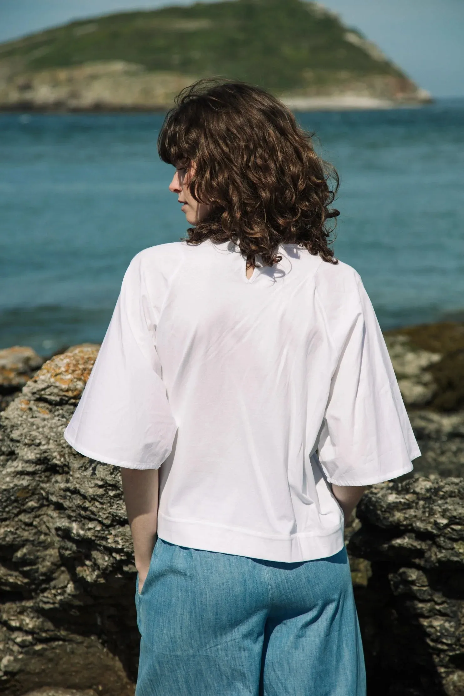 Beaumont Organic  ~  Dwyn Top - White