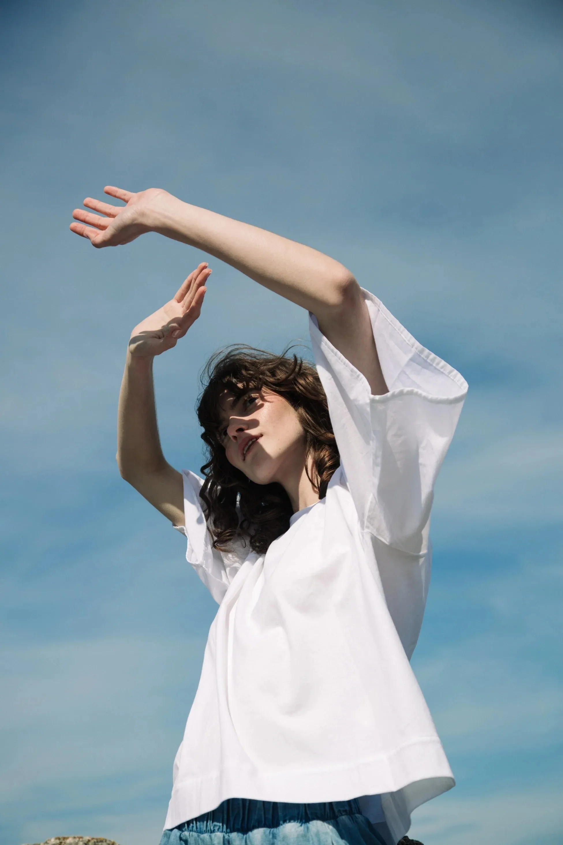 Beaumont Organic  ~  Dwyn Top - White