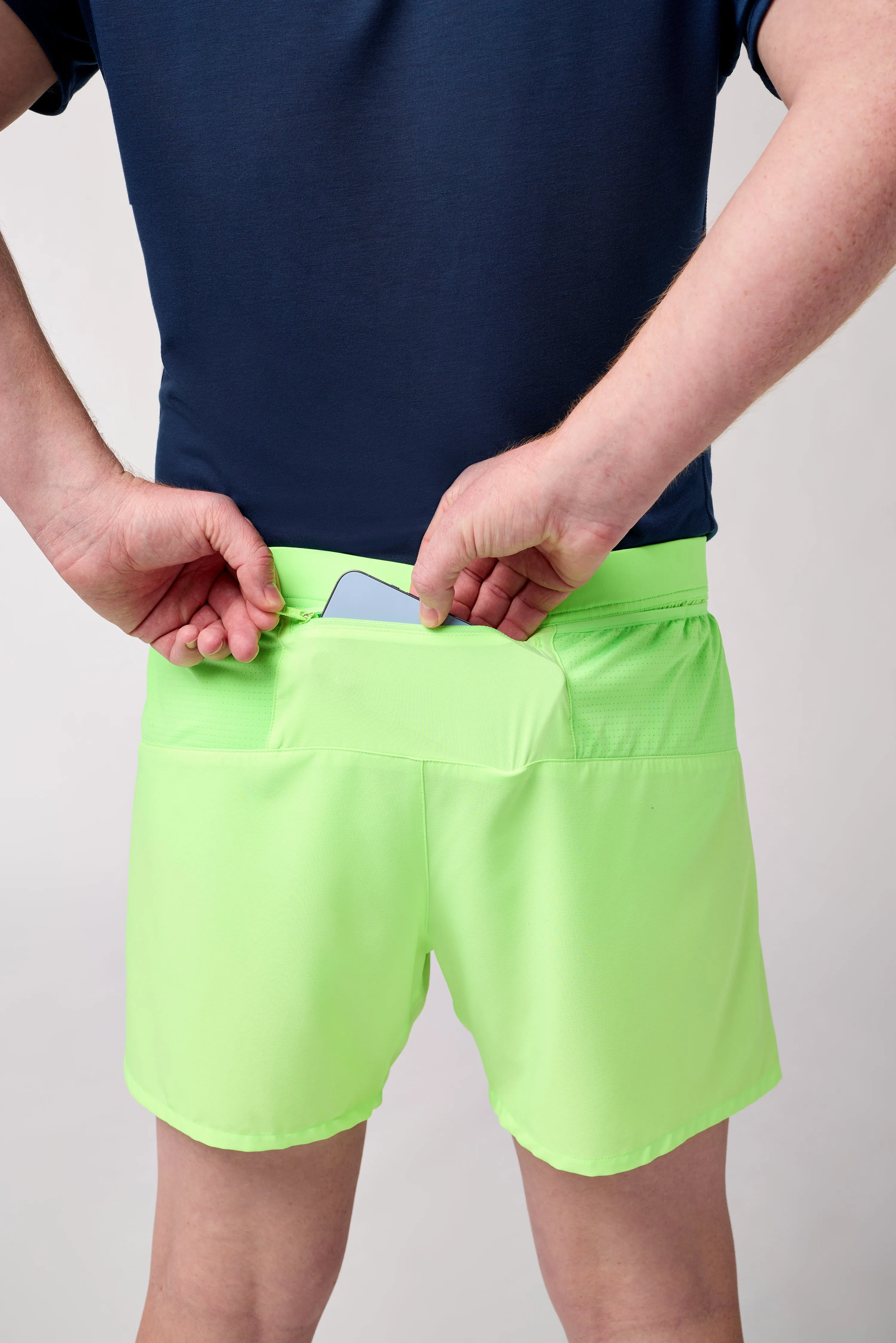 Brooks | Journey 5" Shorts | Men's | Neo Limeade