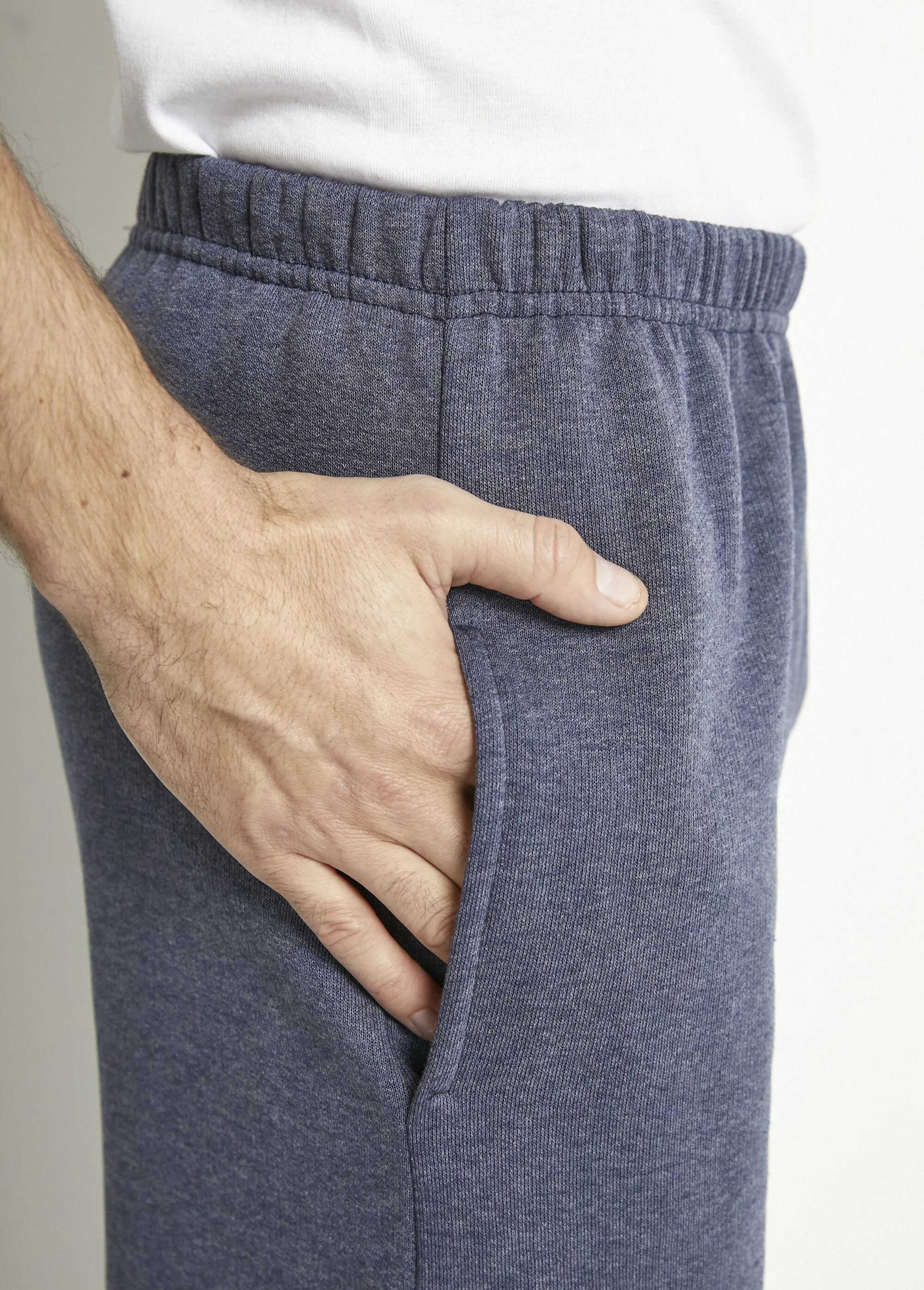 Fleece jogging pants with elasticated waistband