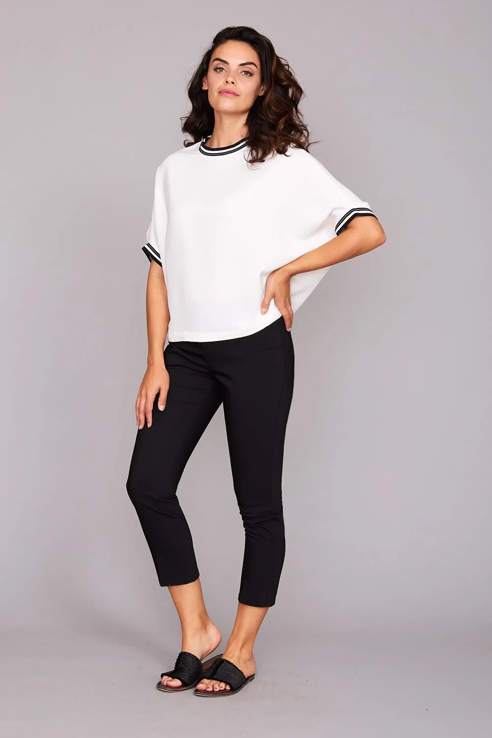 Journey Stretch Mia Raglan Sleeve Top: FINAL SALE