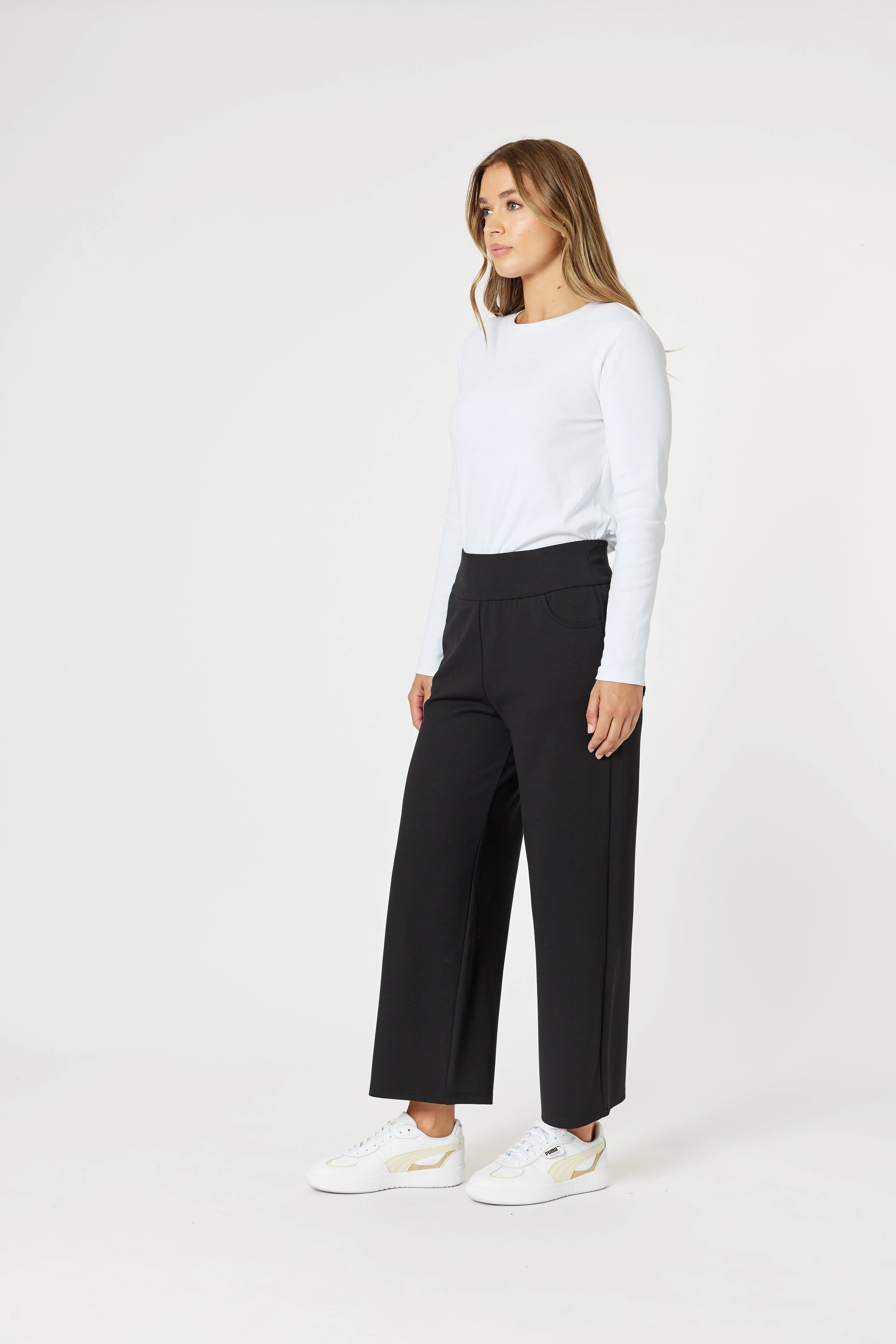 Kimmy Ponti Wide Leg Pant