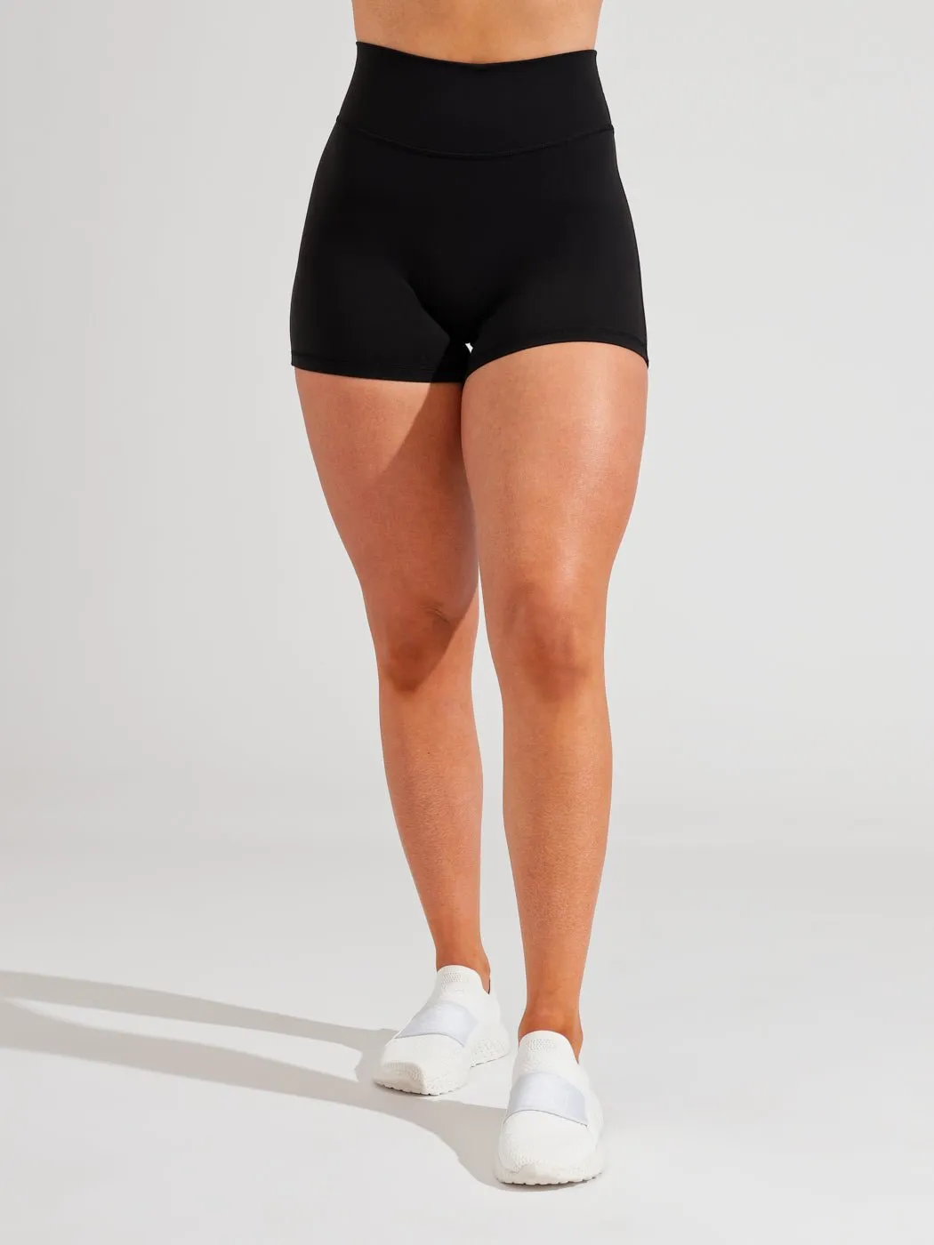 Legacy Short 4" - Onyx Black