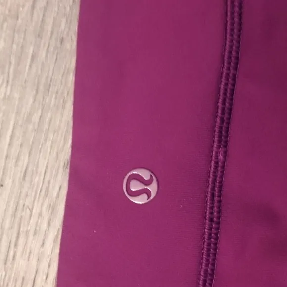 Lululemon City SkirtRegal Plum size 6
