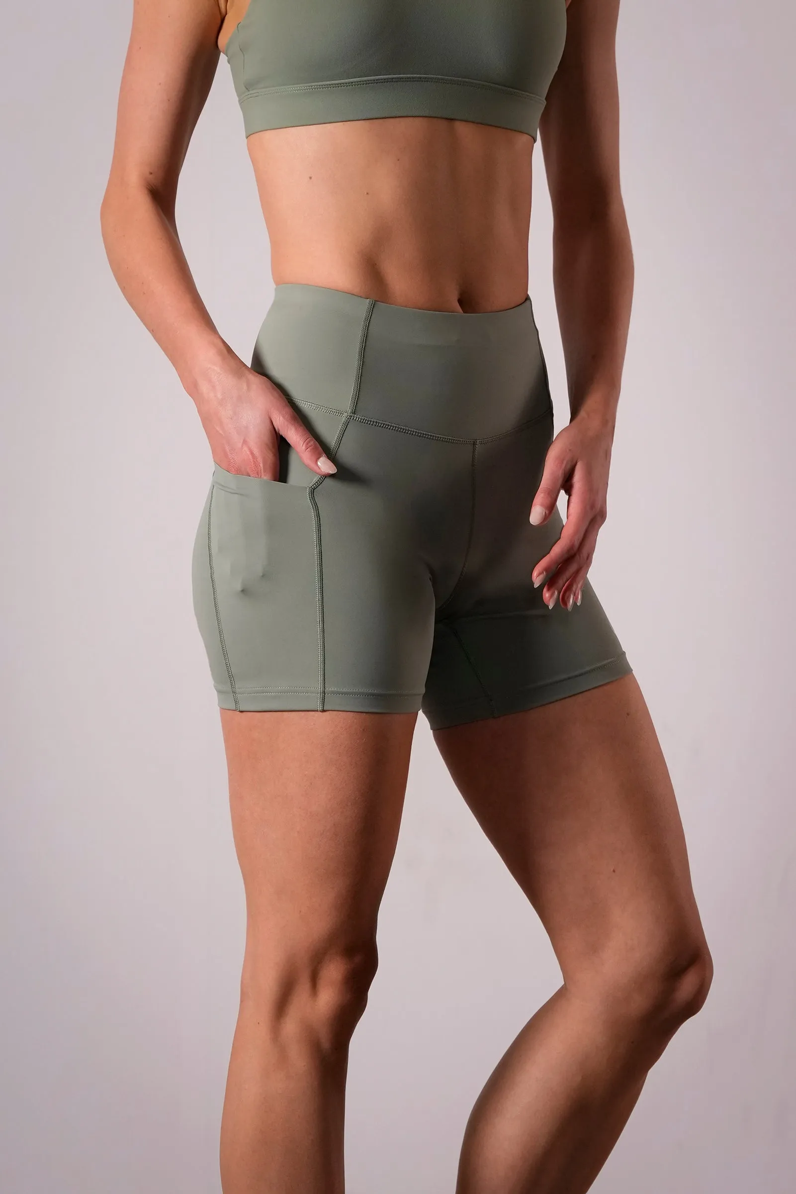 Member Exclusive: Women's BODYSENSE 2.0 Shorts