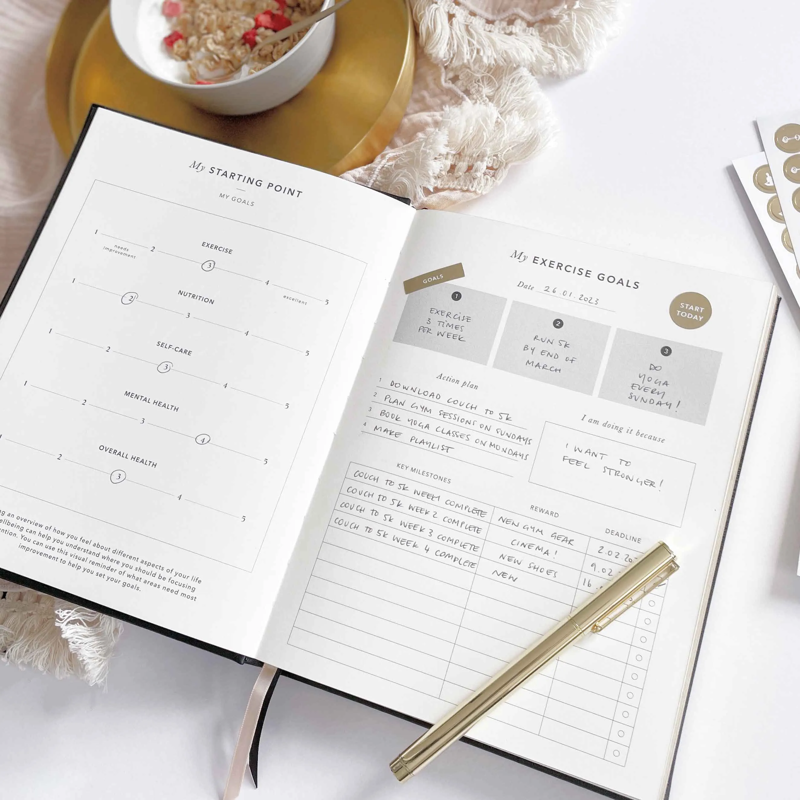 My Daily Fitness Planner - Workout and Meal Planner (Black & White)