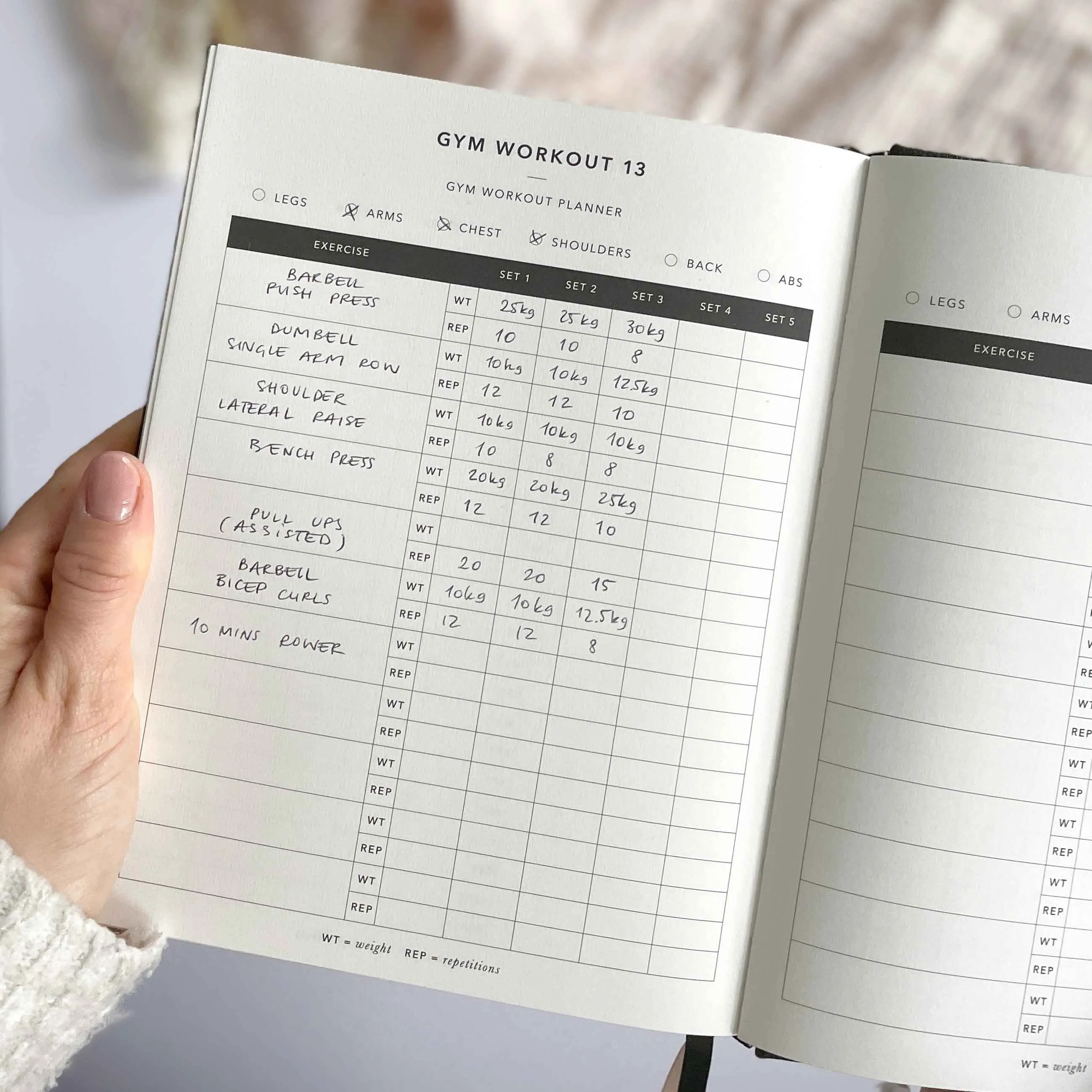 My Daily Fitness Planner - Workout and Meal Planner (Black & White)