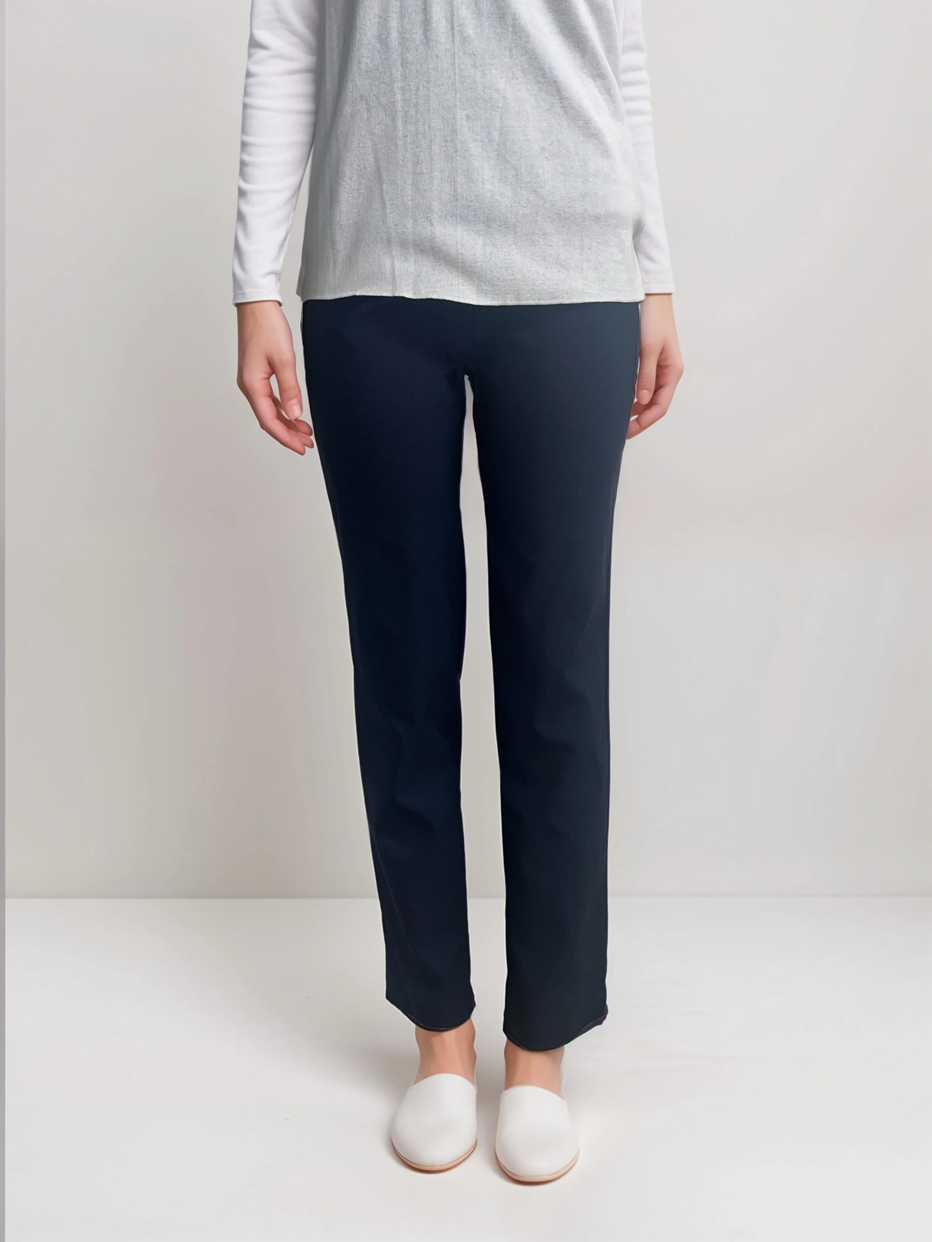 Navy Stretch Pant