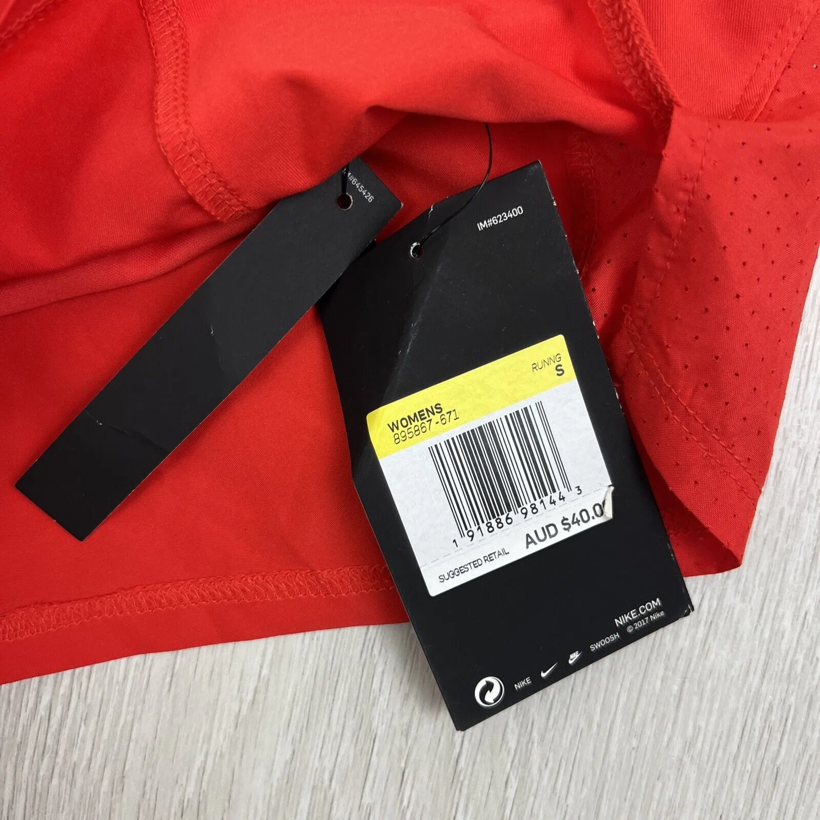 Nike Womens Red Athletic Running Shorts Size Small (New)