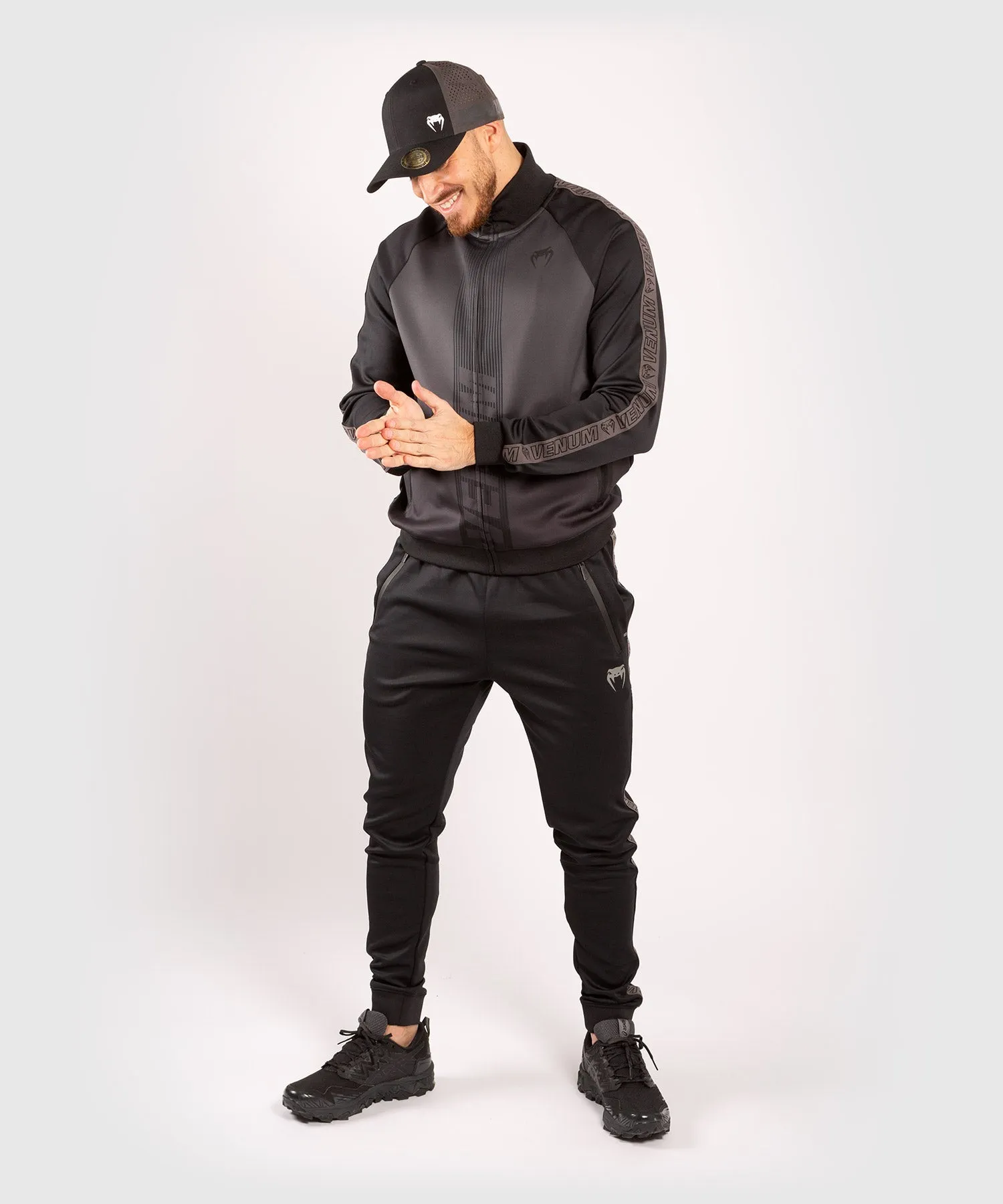 Pantaloni sportivi Venum Club 212 - Nero/Grigio
