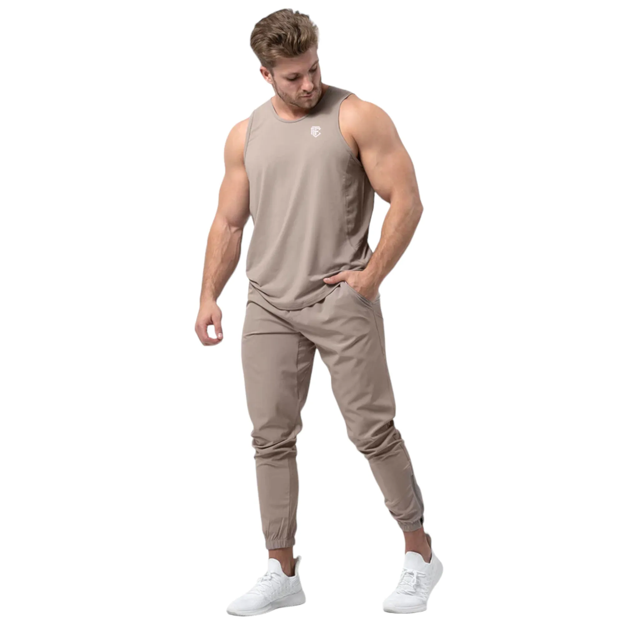 PERFORMANCE TANK TOP - TAUPE