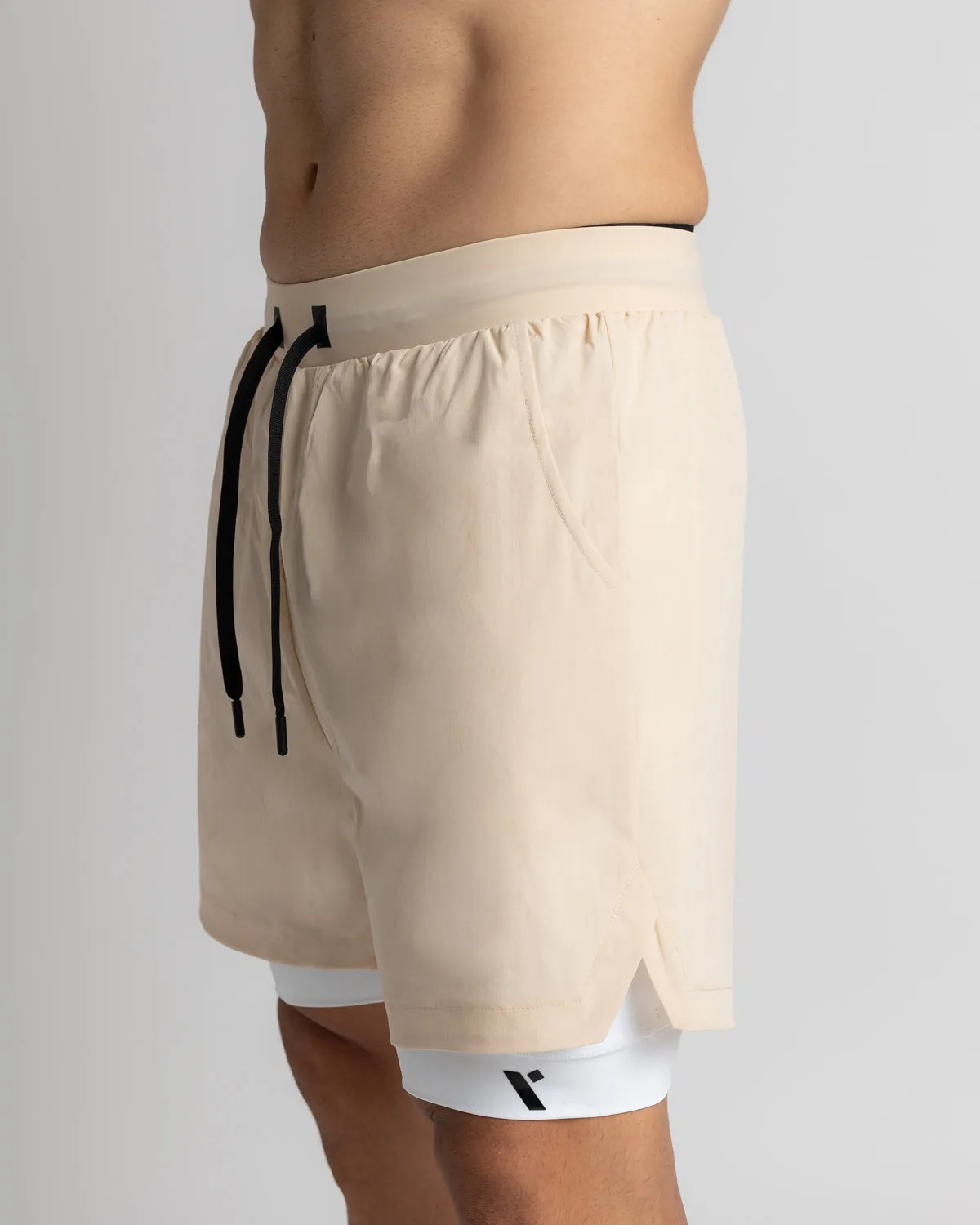 Power 2-in-1 Shorts - Cream
