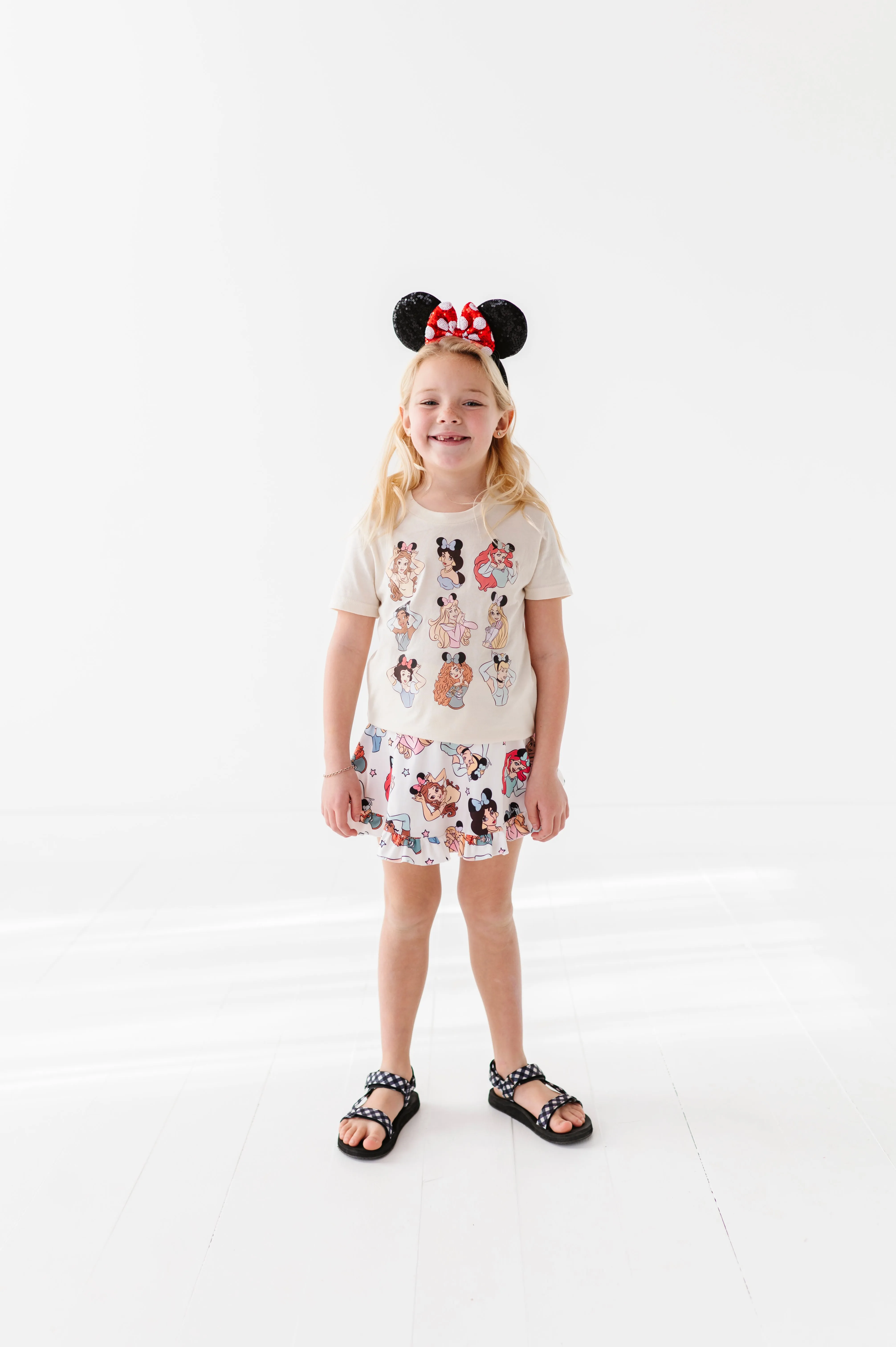 PRINCESSES | CREAM KIDS TEE (*SHIPS MID-MARCH*