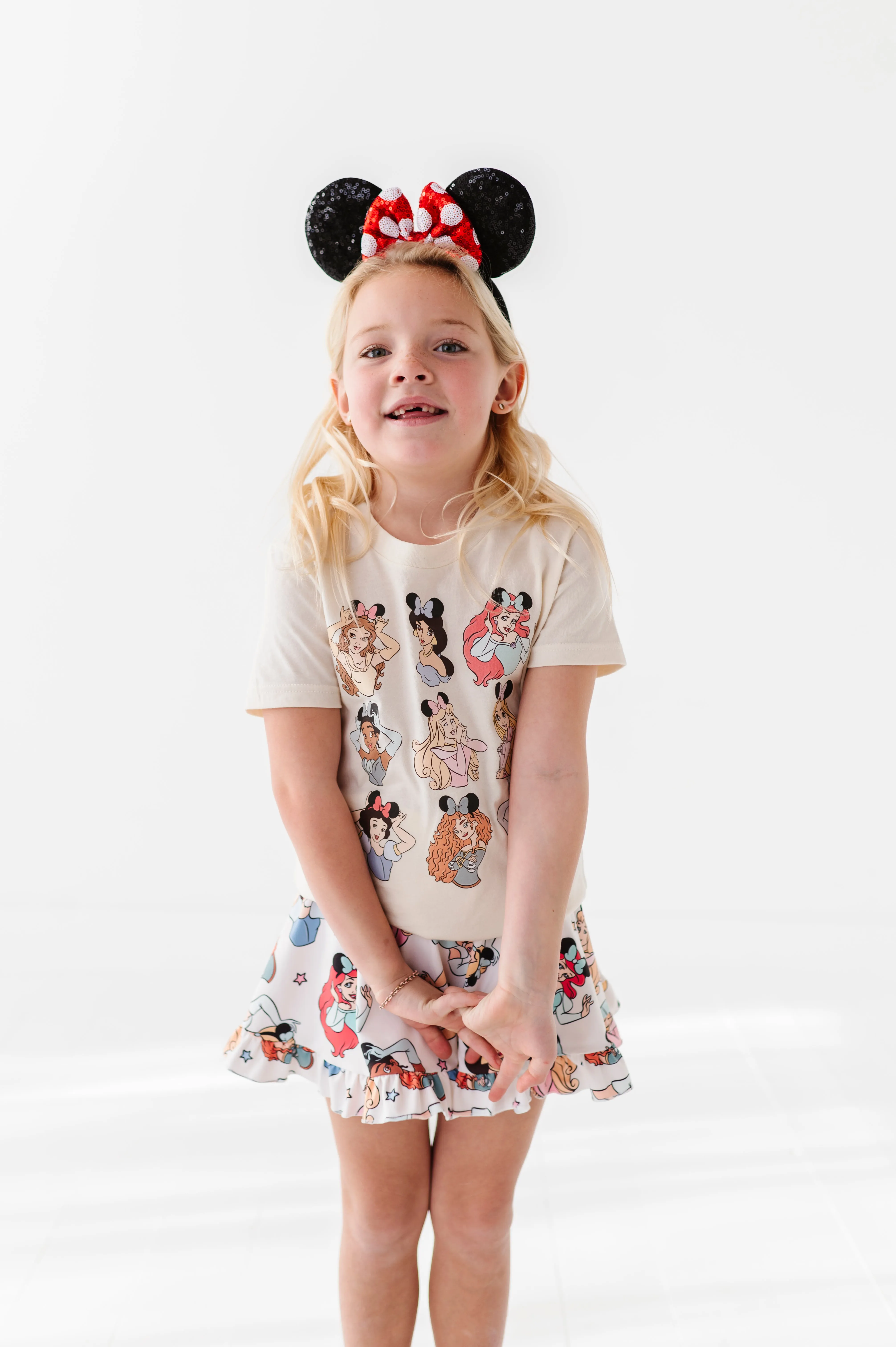 PRINCESSES | CREAM KIDS TEE (*SHIPS MID-MARCH*