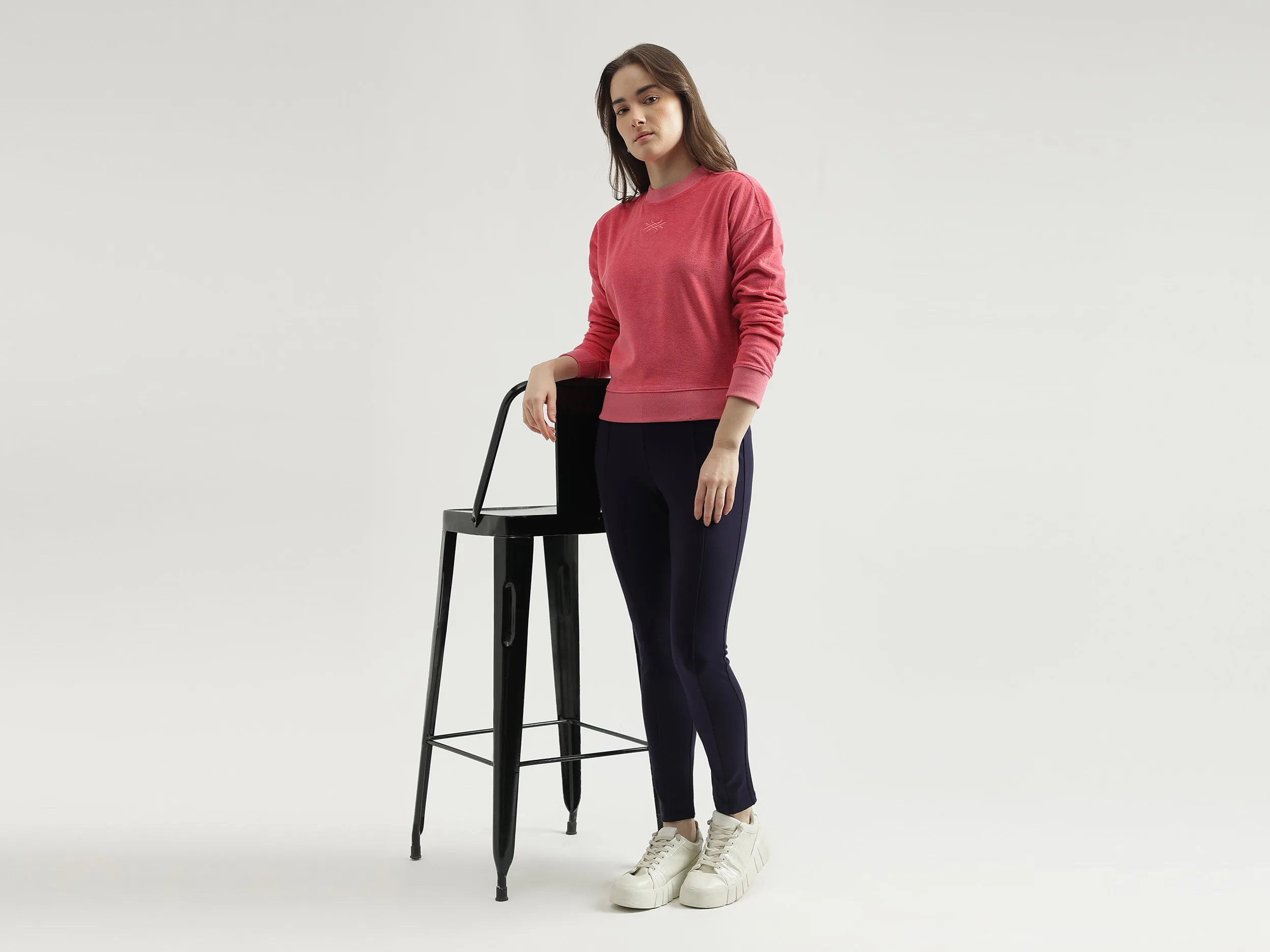 Regular Fit Crew Neck Solid Women's Sweatshirt