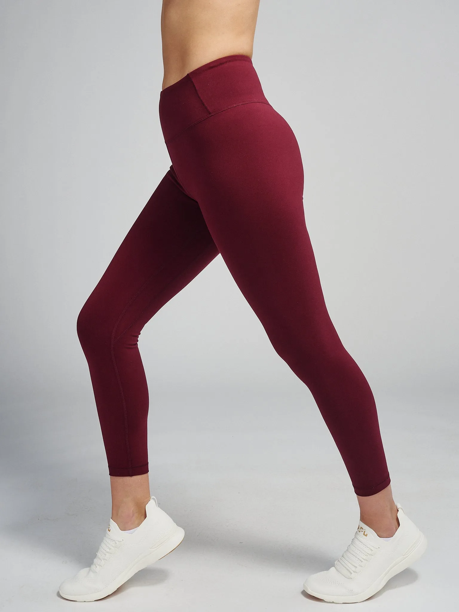 Sculptive 7/8 Pocket Legging
