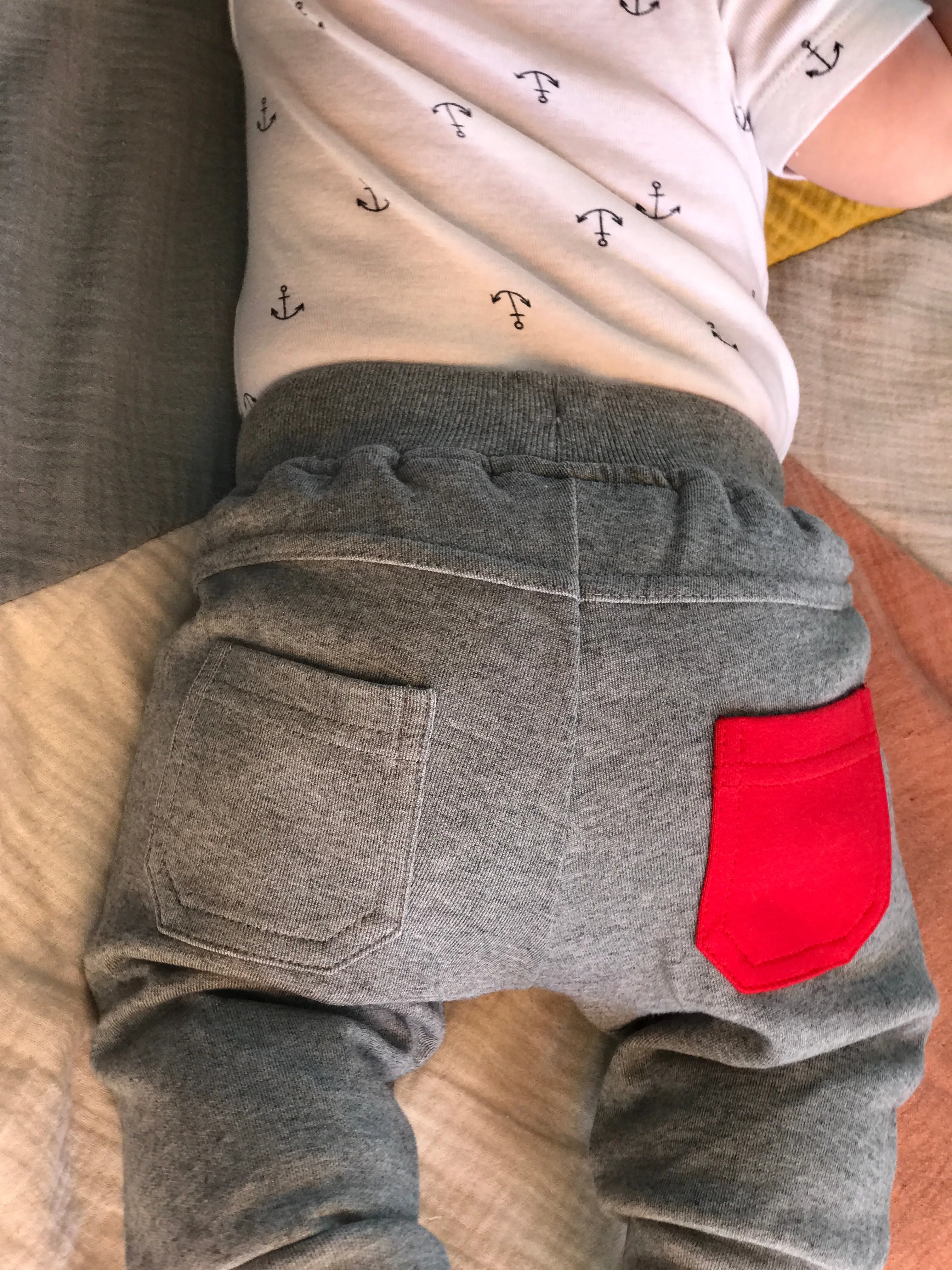Sockatoos Original Joggers - RED
