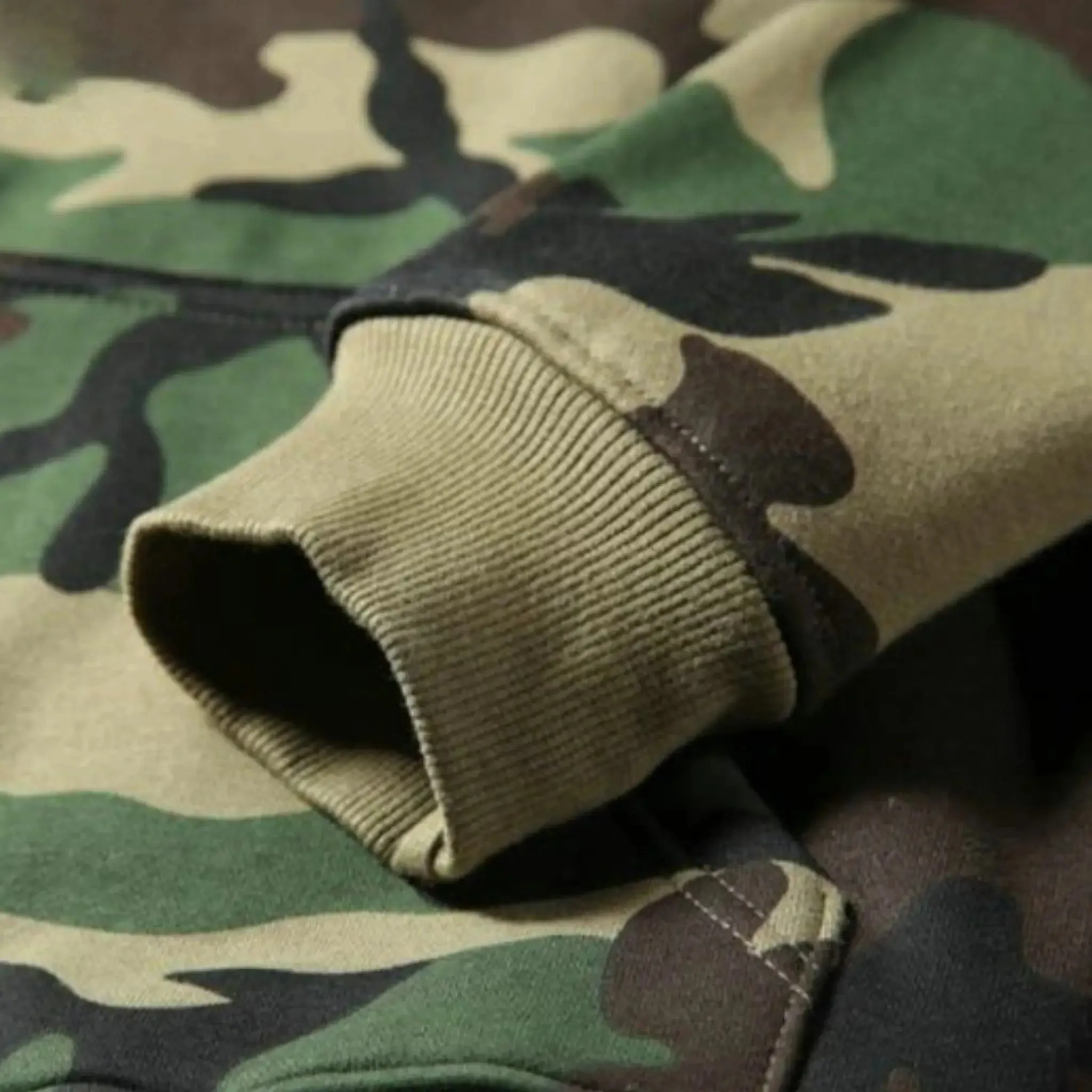 Sweat capuche militaire