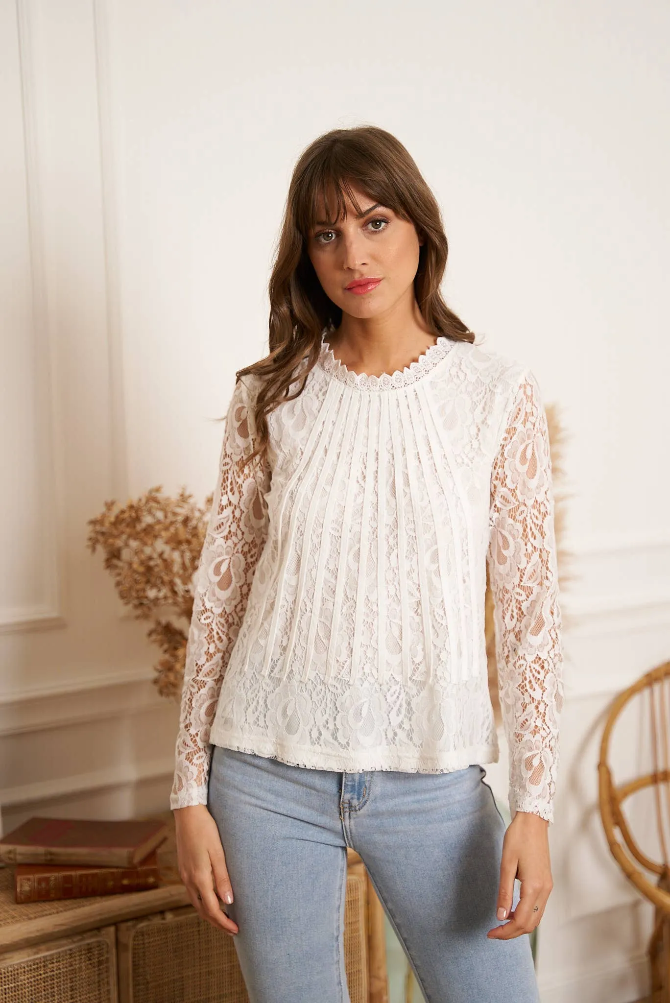 Tiffany Lace Blouse with Bands and Long Sleeves