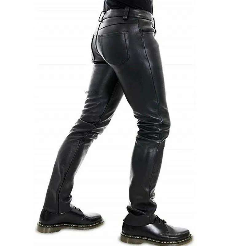 Urban Elegance - Moderne Herren Kunstlederhosen