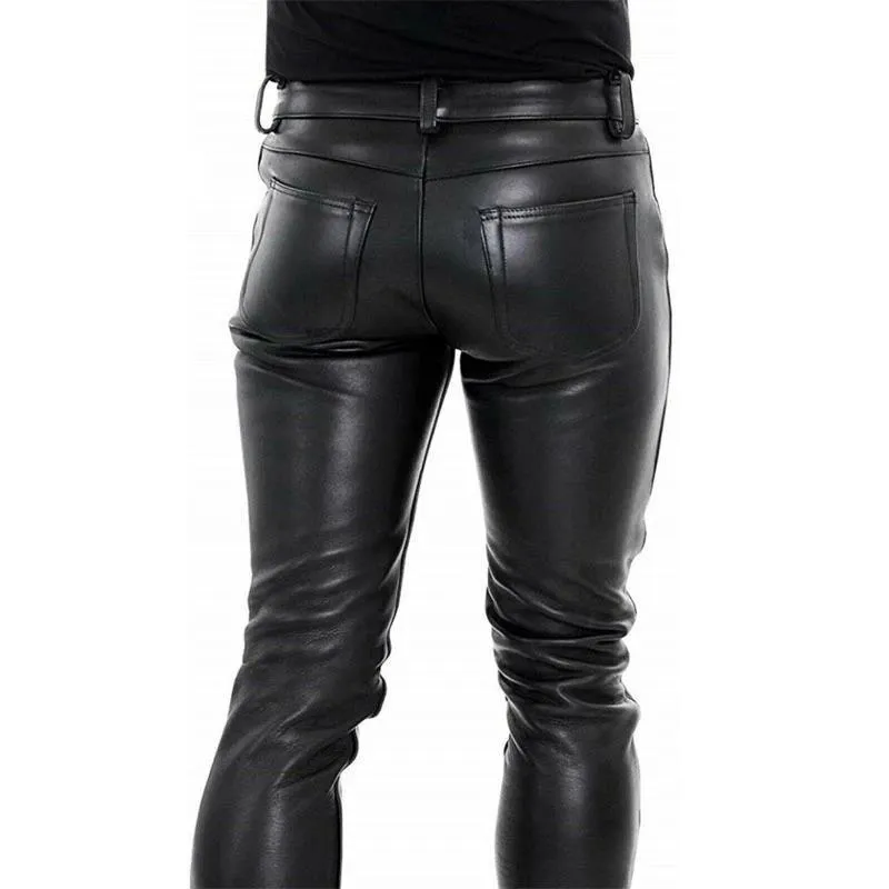 Urban Elegance - Moderne Herren Kunstlederhosen