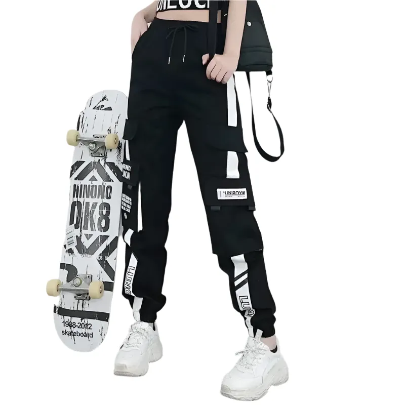 Valentina – Slimming Black Cargo Jogging Pants for Women