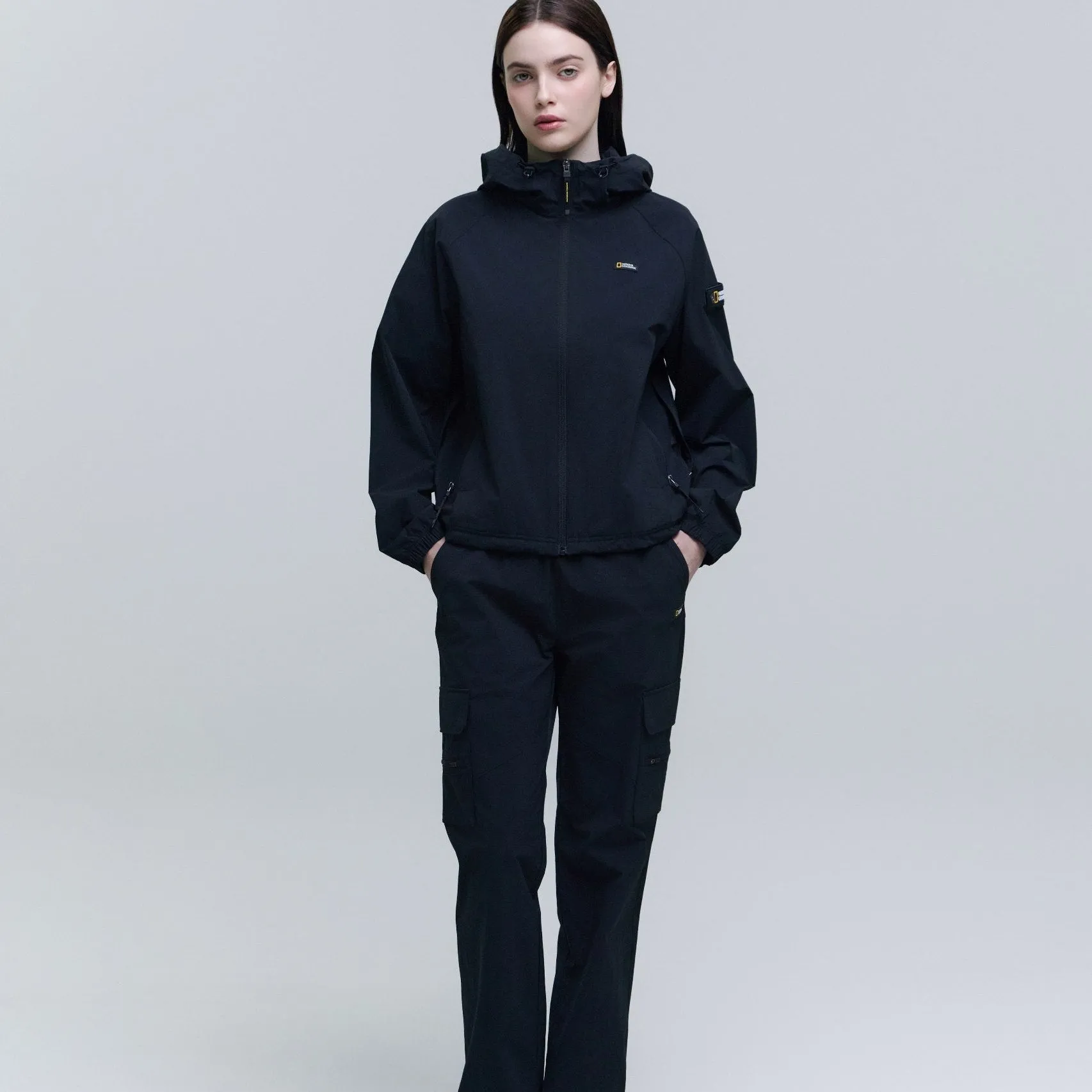 WOMEN ADELIE LIGHT WOVEN STRETCH STRAIGHT PANTS CARBON BLACK