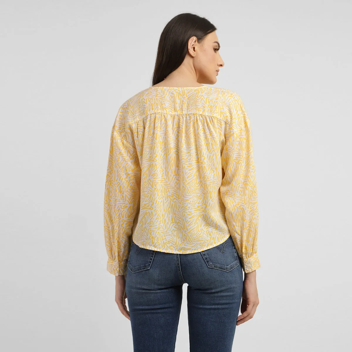 Women Regular Fit Tops